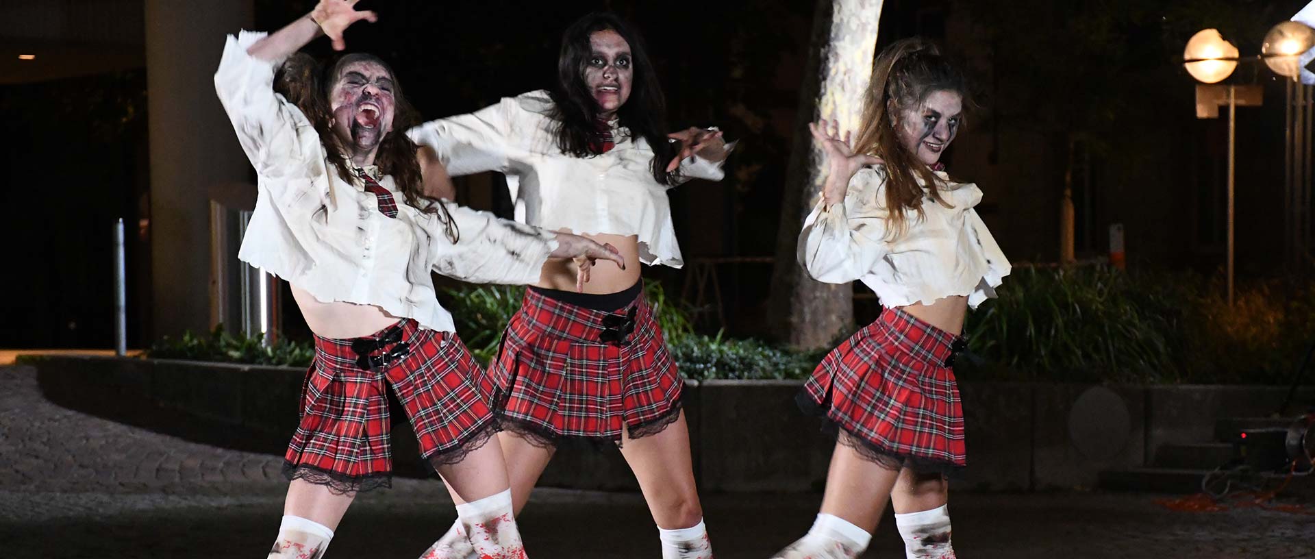 Die Zombiegirls slideshow
